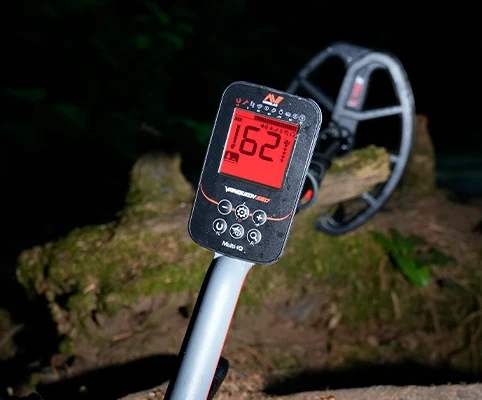 Konya Minelab Vanquish 560 - Aydınlatmalı kullanım